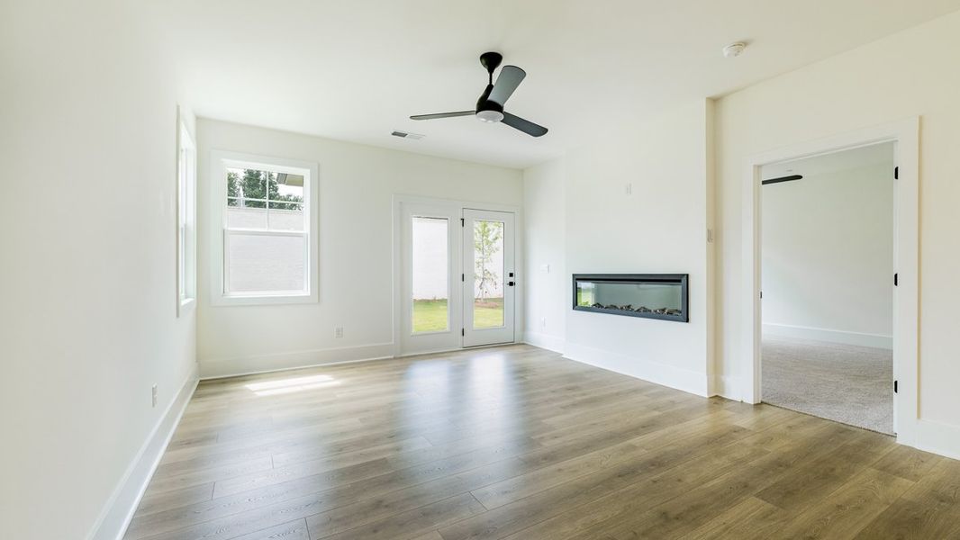 Representative unfurnished interior of a home built from the Bowen by D.R. Horton in The Village at Sandy Plains, Marietta (Image 13). Representative unfurnished interior of a home built from the Bowen by D.R. Horton in The Village at Sandy Plains, Marietta (Image 13).