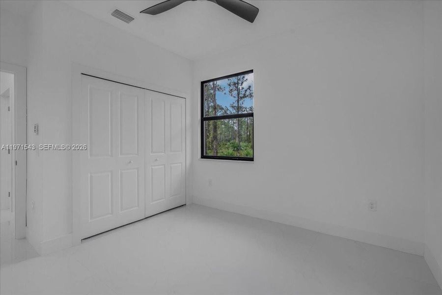 Spacious, unfurnished interior of a new home in , Lehigh Acres (Image 43).