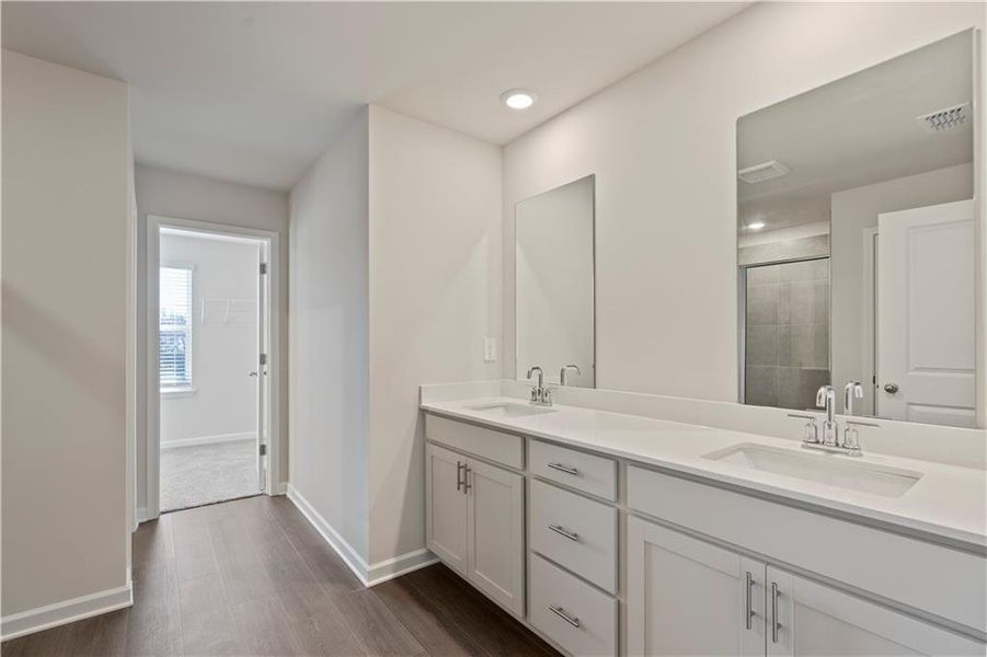 Furnished interior view inside a new home in Hamilton Crossing, Buford (Image 6).