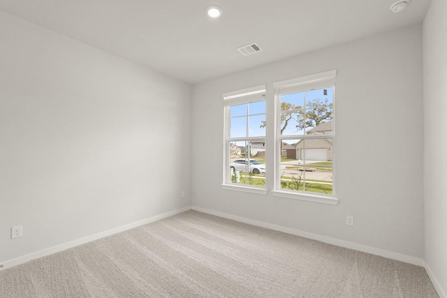 Spacious, unfurnished interior of a new home in Woodshore, Clute (Image 14). Spacious, unfurnished interior of a new home in Woodshore, Clute (Image 14).