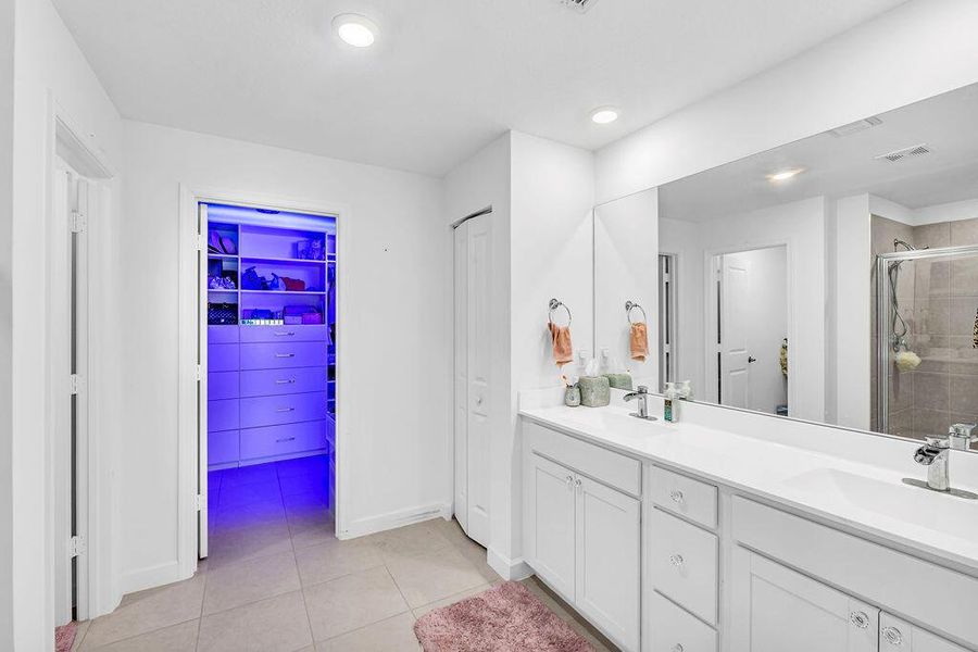 Bathroom Bathroom