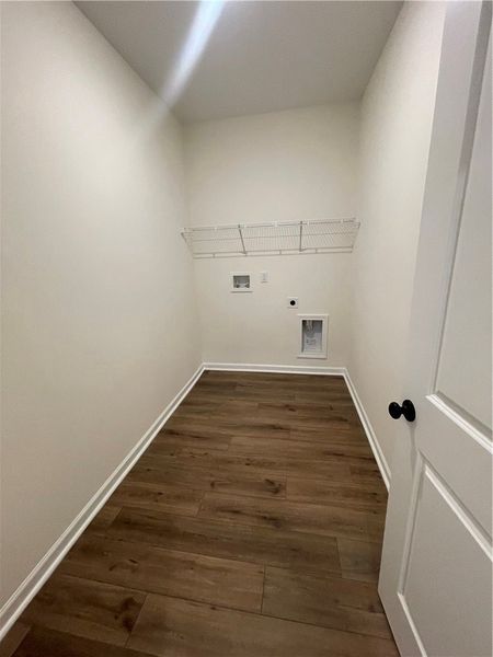 Spacious, unfurnished interior of a new home in Springwood Grove, Central (Image 18).