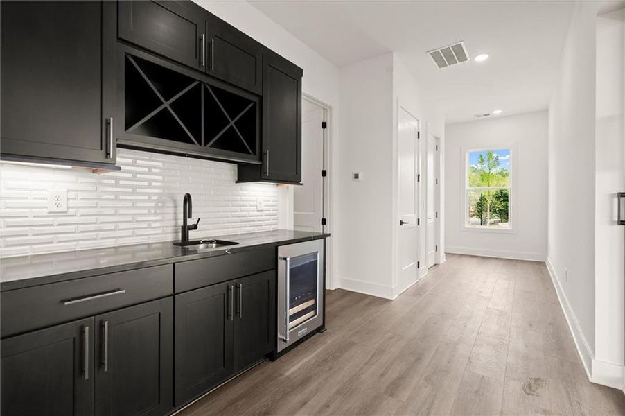Furnished interior view inside a new home in , Alpharetta (Image 5).