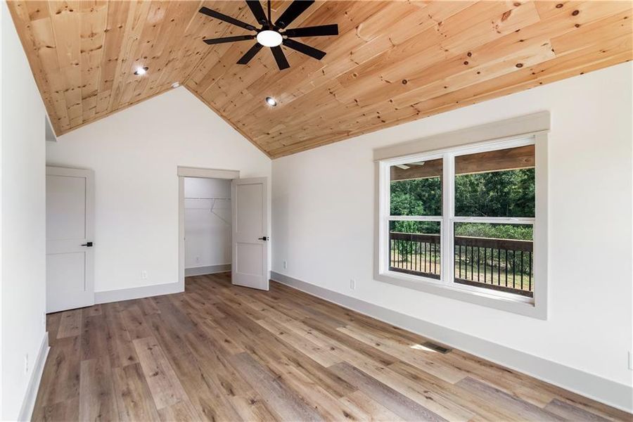 Spacious, unfurnished interior of a new home in , Ranger (Image 53).
