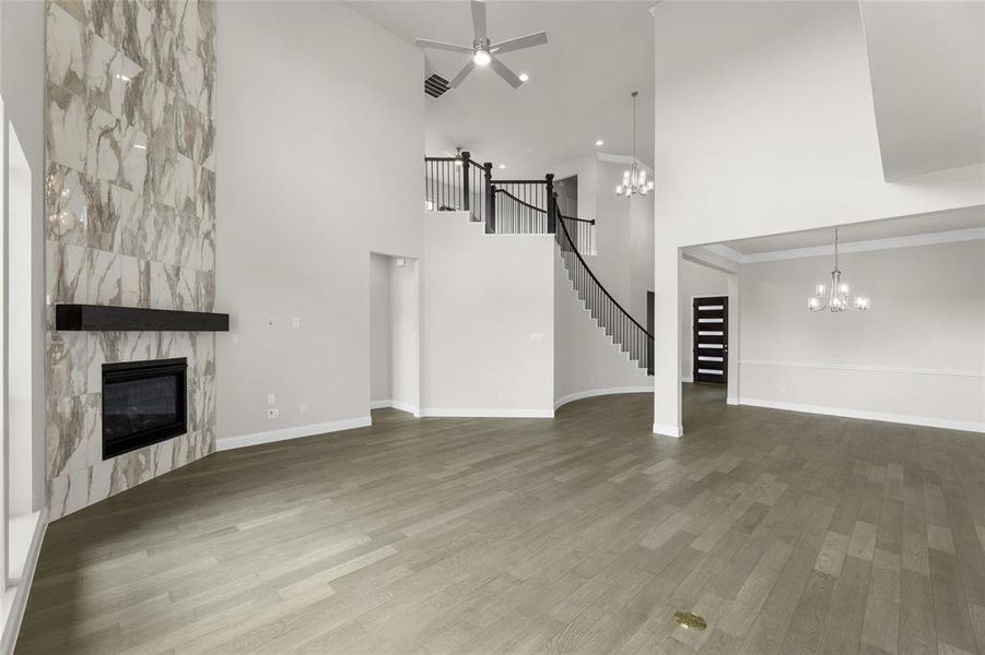 4524 Sky Harbor  Family 2