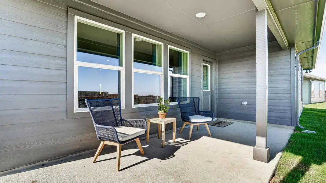 Exterior details and patio area of a home in Townes Landing, Fort Worth (Image 3). Exterior details and patio area of a home in Townes Landing, Fort Worth (Image 3).