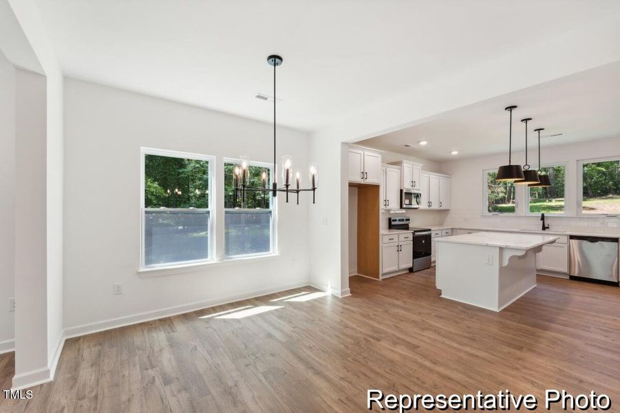 LRY 261 Lexa 2420 EB2 IO (7)_REP