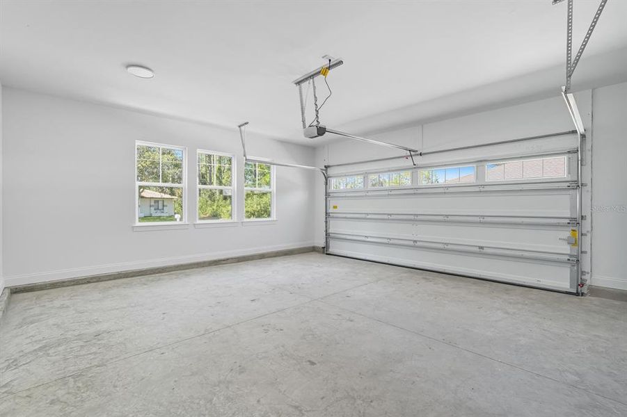 Spacious, unfurnished interior of a new home in Palm Coast Homes, Palm Coast (Image 36).