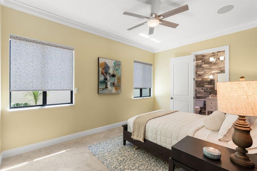 28-web-or-mls-2500 NE 14th St, Fort Laud
