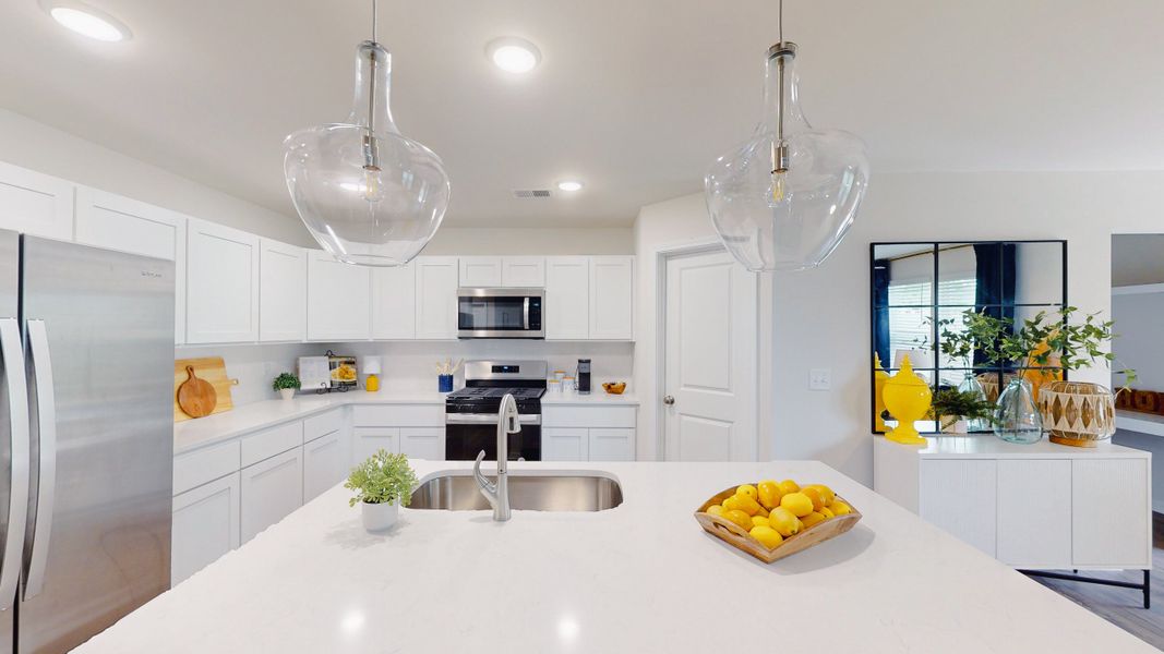 Representative furnished interior of a home built from the Stoneycreek Plan for Meece by Veranda Homes in Meece, Easley (Image 11).