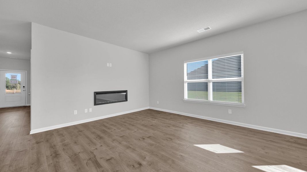 Spacious, unfurnished interior of a new home in Shiloh Springs, Jackson (Image 22).