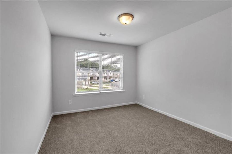 Spacious, unfurnished interior of a new home in Park Center Pointe, Austell (Image 39).