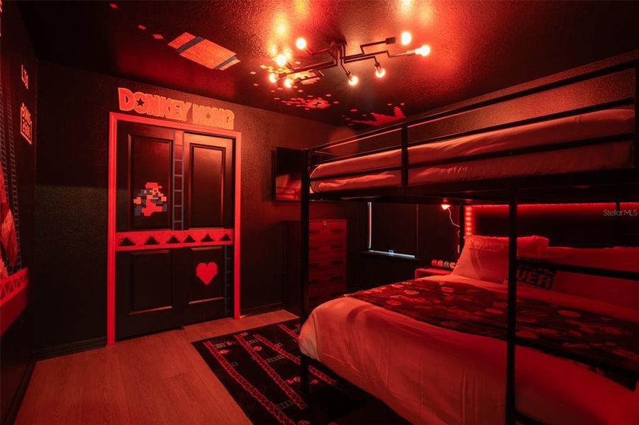 Furnished interior view inside a new home in Windsor Cay Resort, Clermont (Image 30).