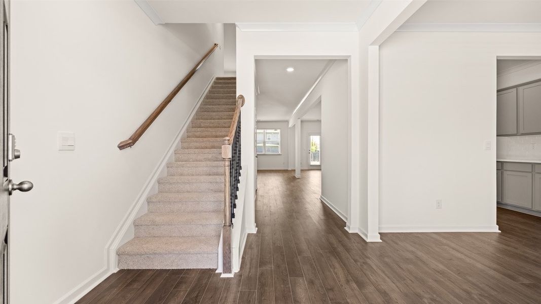 Spacious, unfurnished interior of a new home in Bridle Creek, Locust Grove (Image 16).