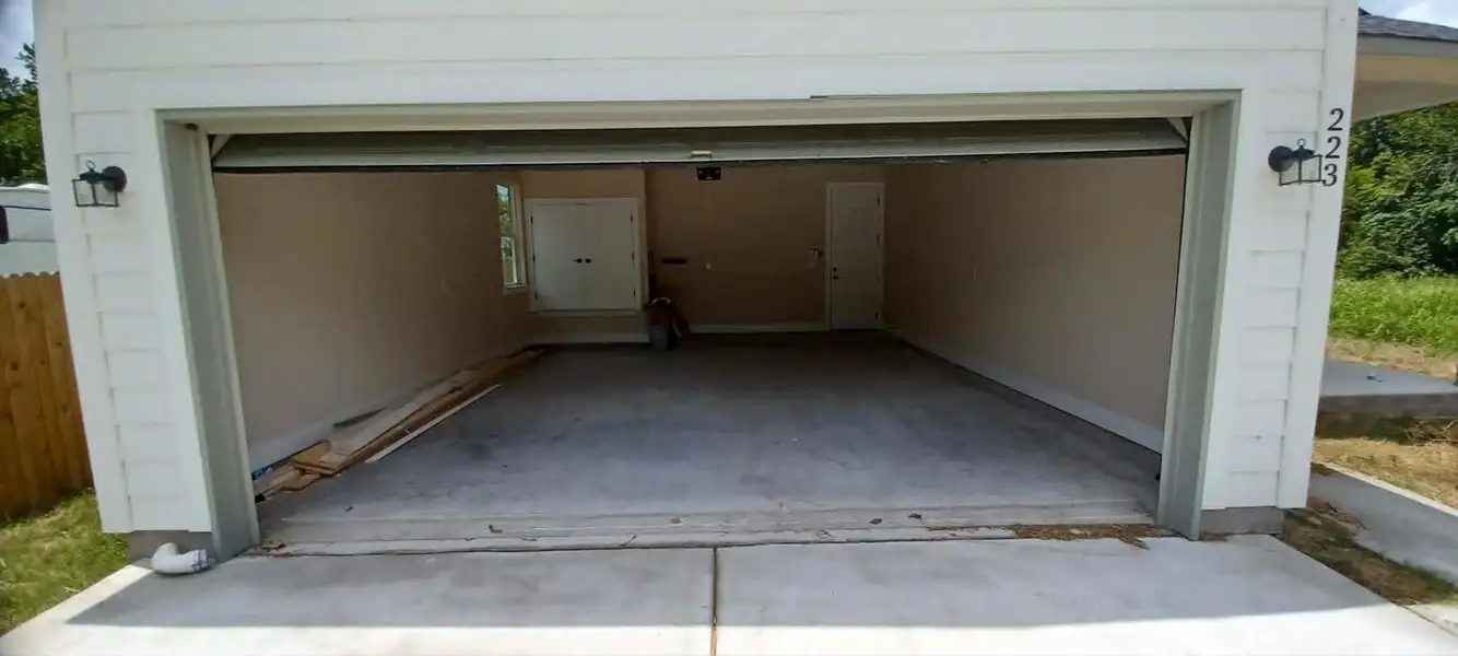 Exterior details and patio area of a home in , Bartlett (Image 3).