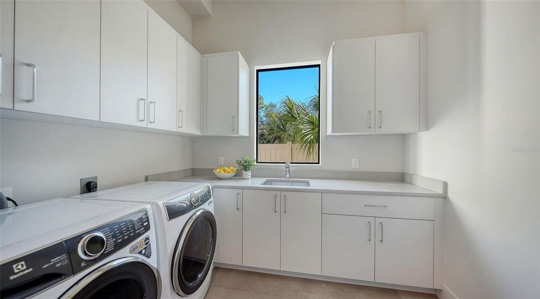 Furnished interior view inside a new home in , Sarasota (Image 8).