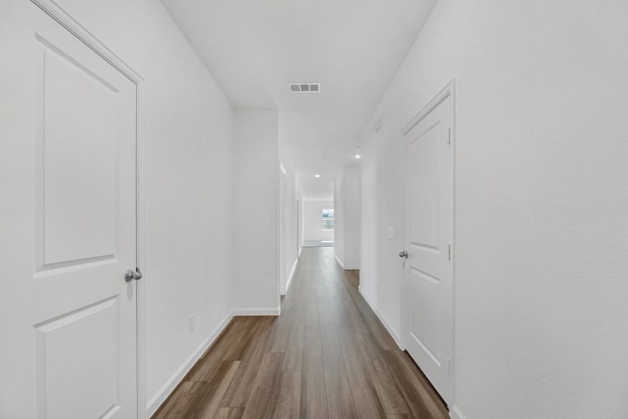 Representative unfurnished interior of a home built from the Kepler by Starlight Homes in Royal Pines, Porter (Image 15).