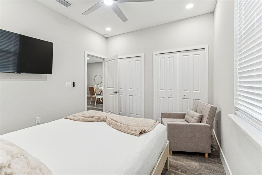 Furnished interior view inside a new home in , Tampa (Image 59).