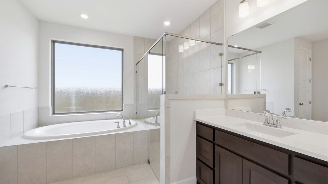 Furnished interior view inside a new home in Trinity Falls, McKinney (Image 13).