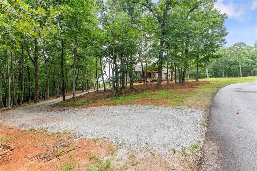 Natural landscape and outdoor views near  in Cleveland (Image 68).