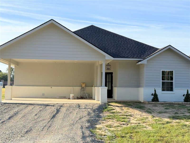 Exterior details and patio area of a home in , Mount Pleasant (Image 2). Exterior details and patio area of a home in , Mount Pleasant (Image 2).