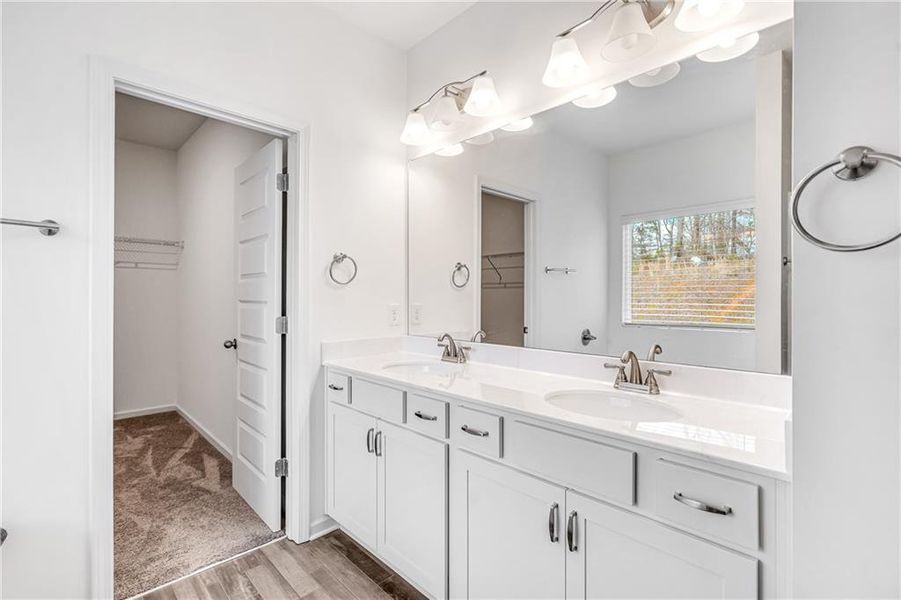 Furnished interior view inside a new home in , Dalton (Image 9).