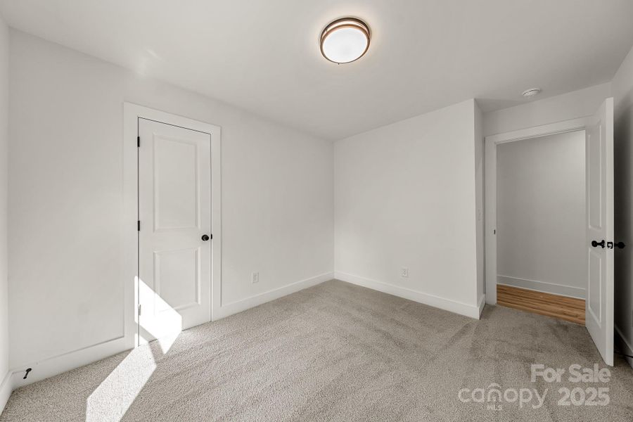 Spacious, unfurnished interior of a new home in , Maiden (Image 14).