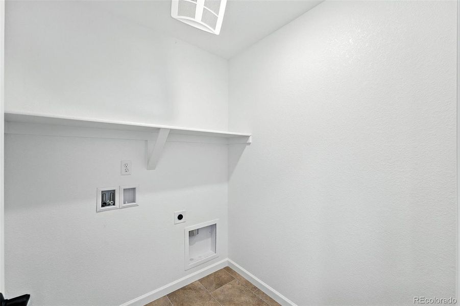 3295 N Coolidge ~ Ready Now 3295 N Coolidge ~ Ready Now