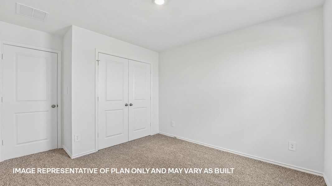 Representative unfurnished interior of a home built from the The Travis by D.R. Horton in Valverde, Bastrop (Image 36).