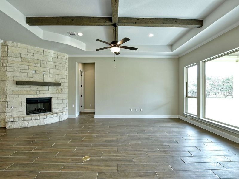 Representative unfurnished interior of a home built from the Siena II by Giddens Homes in Clearwater Ranch, Liberty Hill (Image 27).