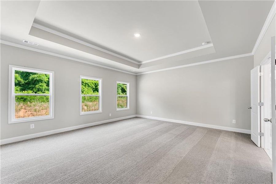 Spacious, unfurnished interior of a new home in Hidden Fields, Hoschton (Image 30).