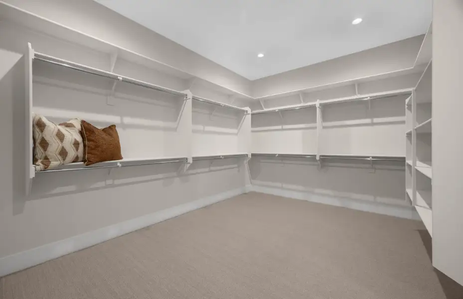 Representative unfurnished interior of a home built from the Harmony by Pulte Homes in Regent Hills - Enchantment Series, Buckeye (Image 19).
