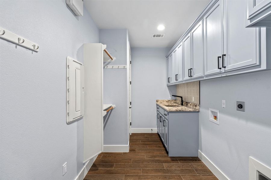 Image 38 of a home in . Image 38 of a home in .