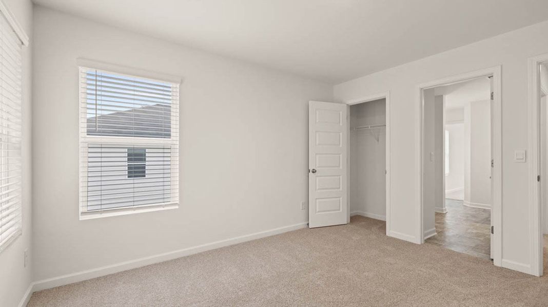 Representative unfurnished interior of a home built from the Packard by D.R. Horton in Evergreen Crossing, Locust Grove (Image 32).