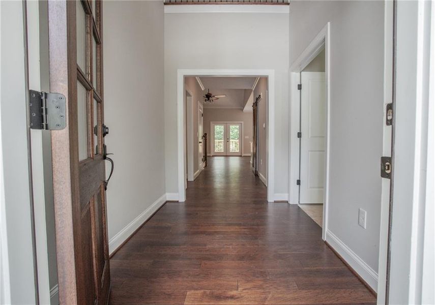 Spacious, unfurnished interior of a new home in , Villa Rica (Image 11).
