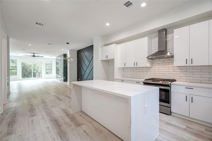 Image 19 of a home in .