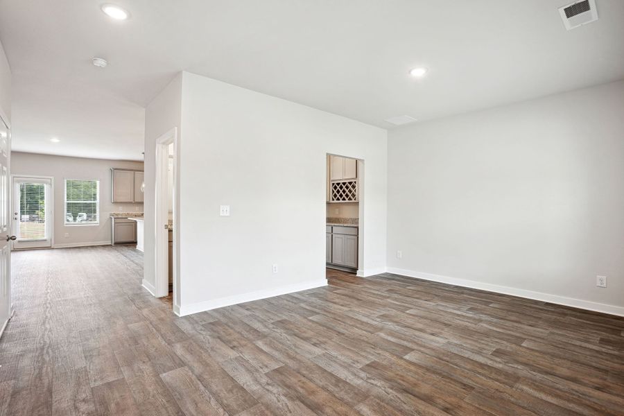 4br New Home in Jackson, GA.  - Slide 2