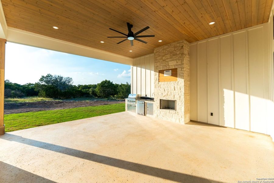 Exterior details and patio area of a home in , Bandera (Image 30).