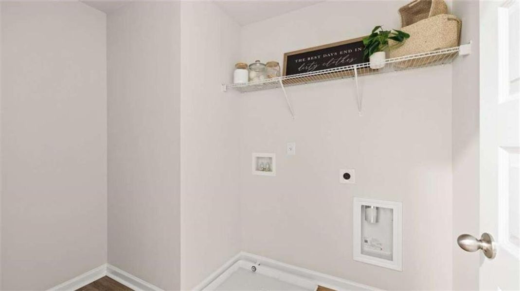 Spacious, unfurnished interior of a new home in Echo Glen, Stockbridge (Image 24). Spacious, unfurnished interior of a new home in Echo Glen, Stockbridge (Image 24).