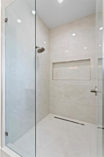 Close-up of interior finishes inside a home in , Tampa (Image 20).