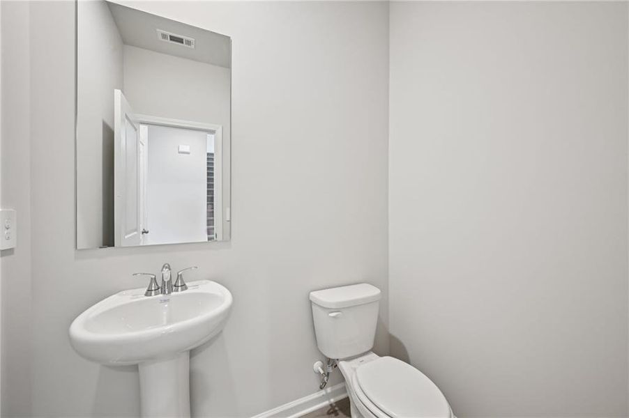 Furnished interior view inside a new home in Creekside at Oxford Park, Fairburn (Image 7).