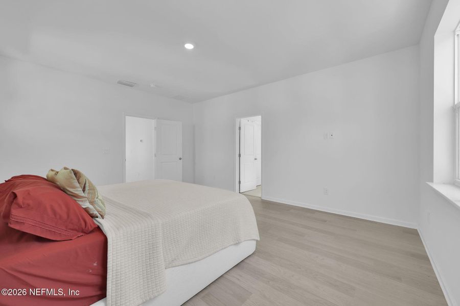Furnished interior view inside a new home in , Jacksonville (Image 5).