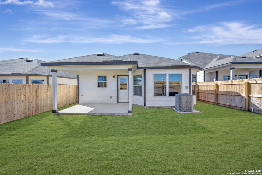 Exterior details and patio area of a home in Park Place, New Braunfels (Image 3). Exterior details and patio area of a home in Park Place, New Braunfels (Image 3).