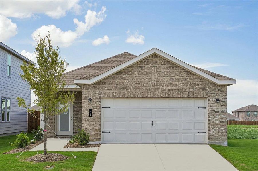 Front exterior of a new home in Windmill Farms, Forney, TX, highlighting curb appeal (Image 1). Front exterior of a new home in Windmill Farms, Forney, TX, highlighting curb appeal (Image 1).