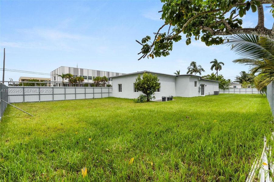 Exterior details and patio area of a home in , Miami (Image 3).