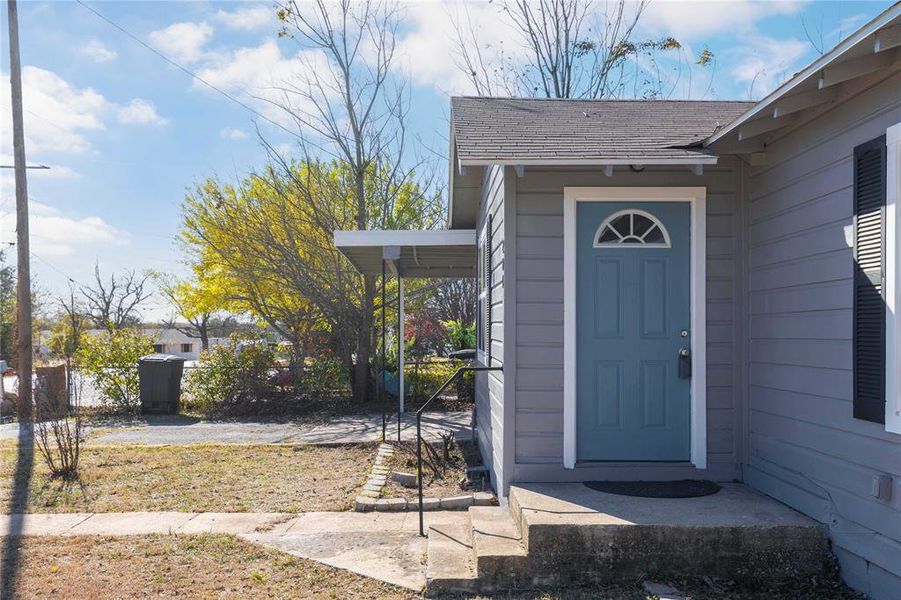 Exterior details and patio area of a home in , Early (Image 20).