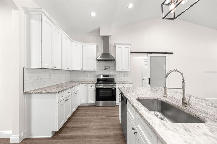 Furnished interior view inside a new home in , Dunnellon (Image 7).