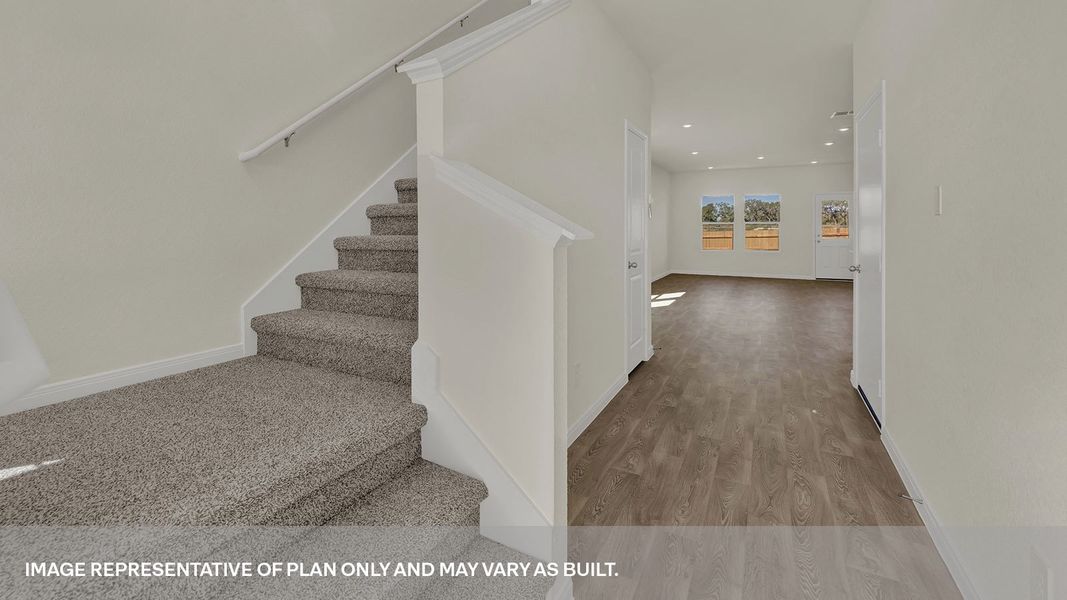 Representative unfurnished interior of a home built from the The Madison by D.R. Horton in Paramount, Kyle (Image 13).