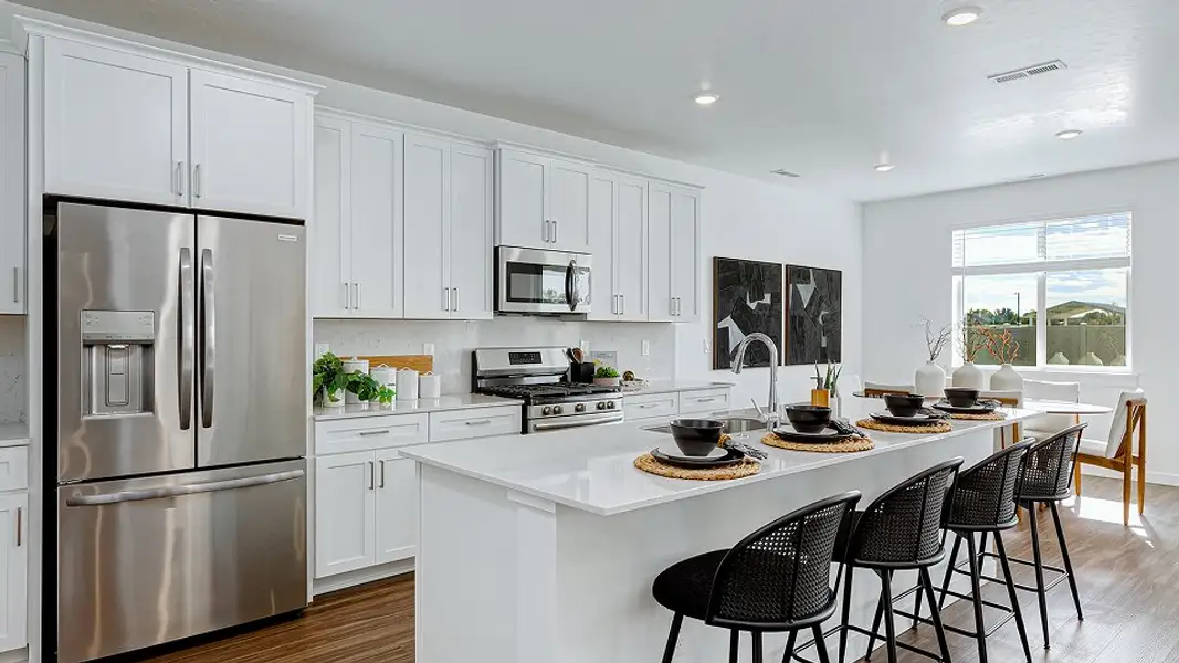 West Core P013 Maple Kitchen 3of5 F1