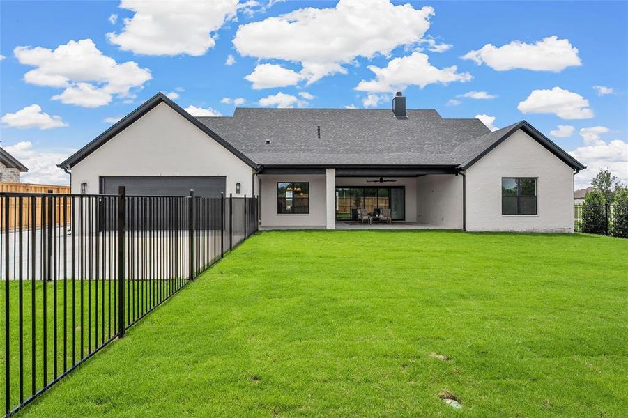 Exterior details and patio area of a home in , Woodway (Image 30).
